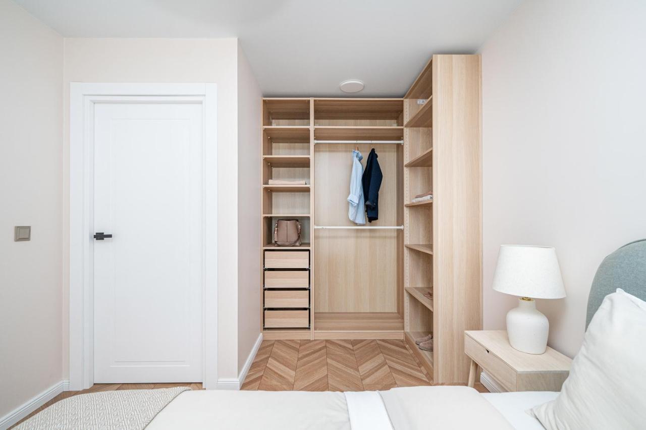 Apartments 7Vakarai With Free Parking 维尔纽斯 外观 照片
